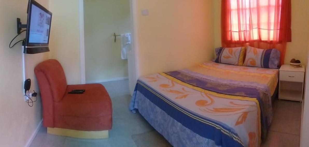 Southern Haven Guesthouse Laborie Exterior foto